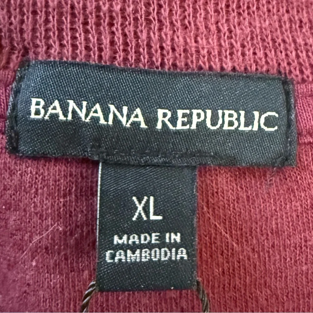Banana Republic Crew XL